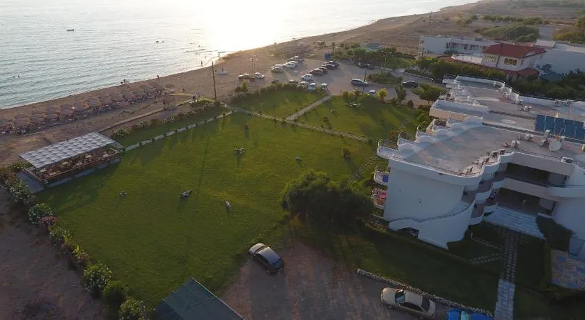 Ostria Hotel Kakovatos Beach - Image 1