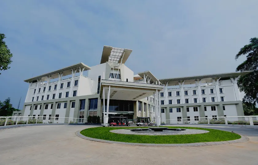 The Royale Krakatau - Image 1