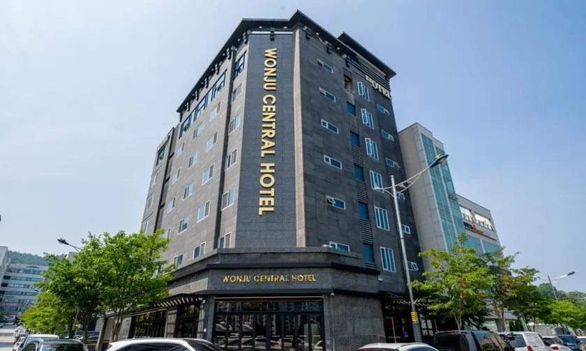 Wonju Central Hotel - Image 1