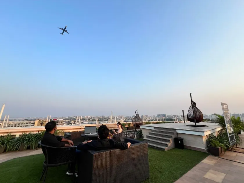 3BHK Apartment Santacruz Mumbai, 104 - Image 1
