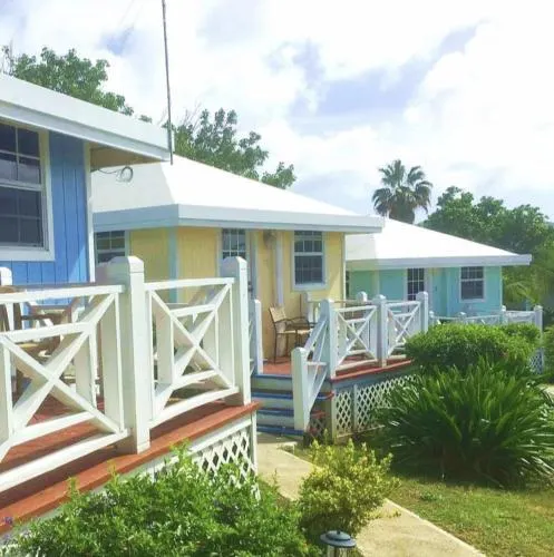 Chenay Bay Beach Resort - Image 1
