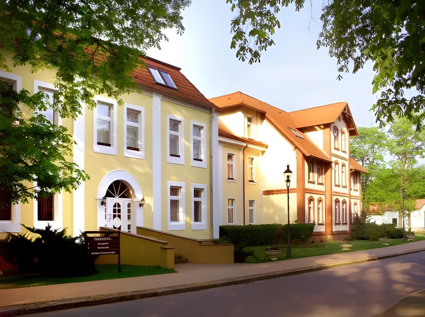 Parkhotel Pretzsch - Image 1