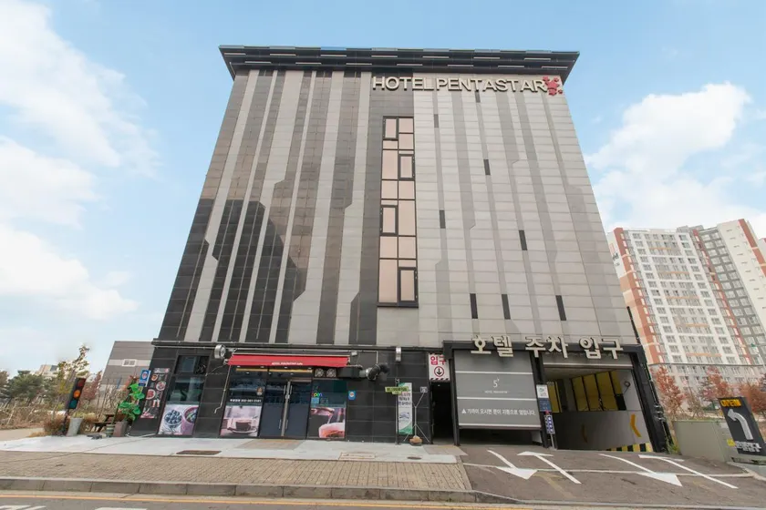 Incheon Pentastar Hotel - Image 1