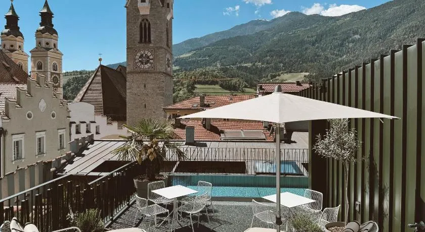 ADLER Historic Guesthouse - Image 1
