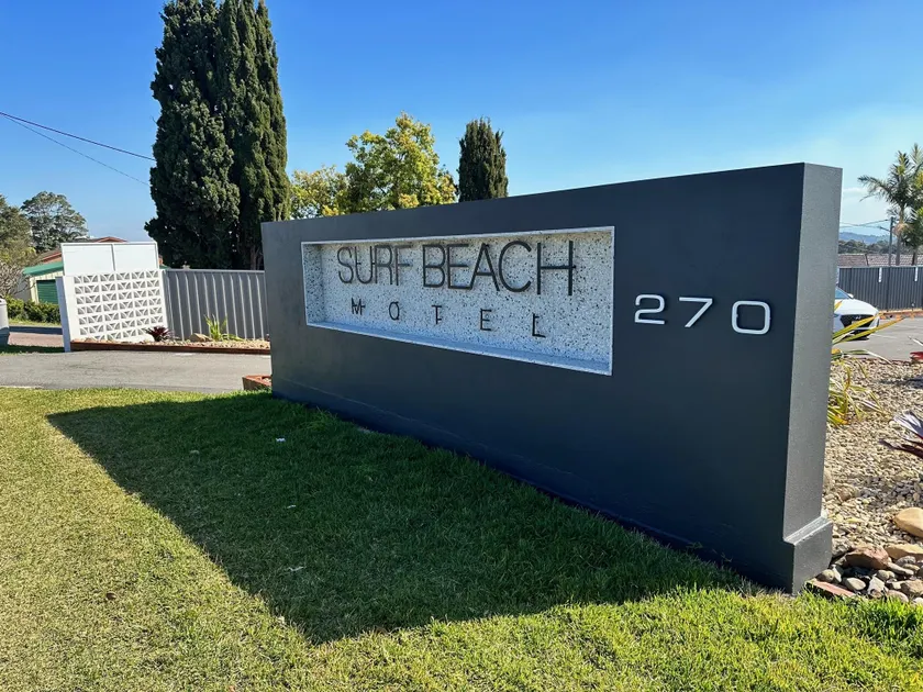 Surf Beach Motel Newcastle - Image 1
