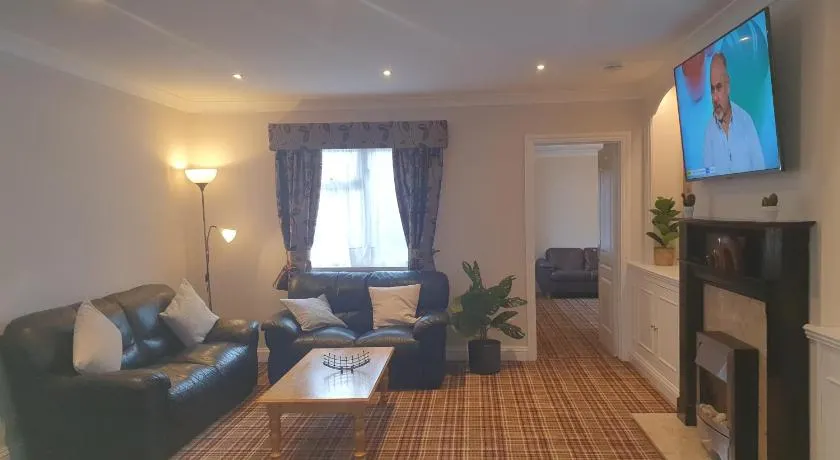 Valley Grove Bungalows - Image 1