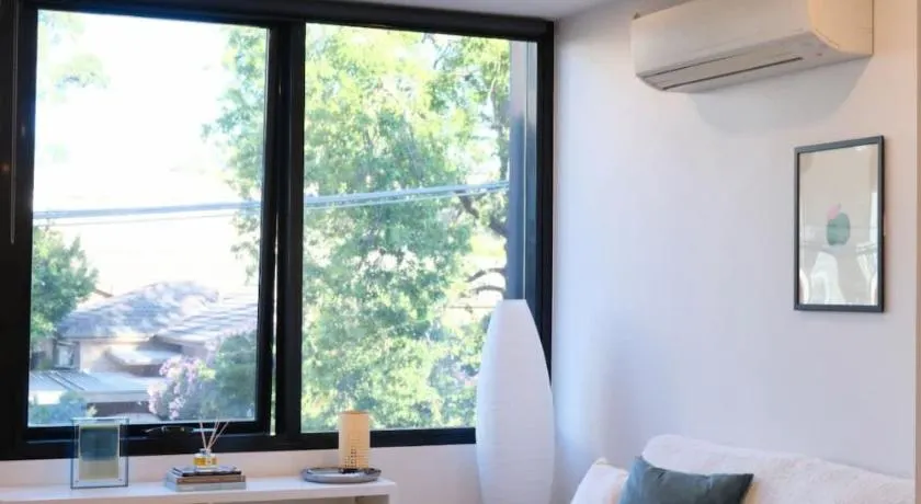 Executive Stay Quiet 2BR 2BA Study Tram at Door Secure Parking - Image 1