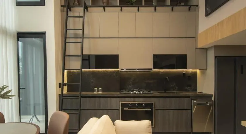 Apex Executive Apartments - Dovle - Image 1
