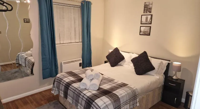 Washingtons Emerald 2 bed executive Apartment - Image 1