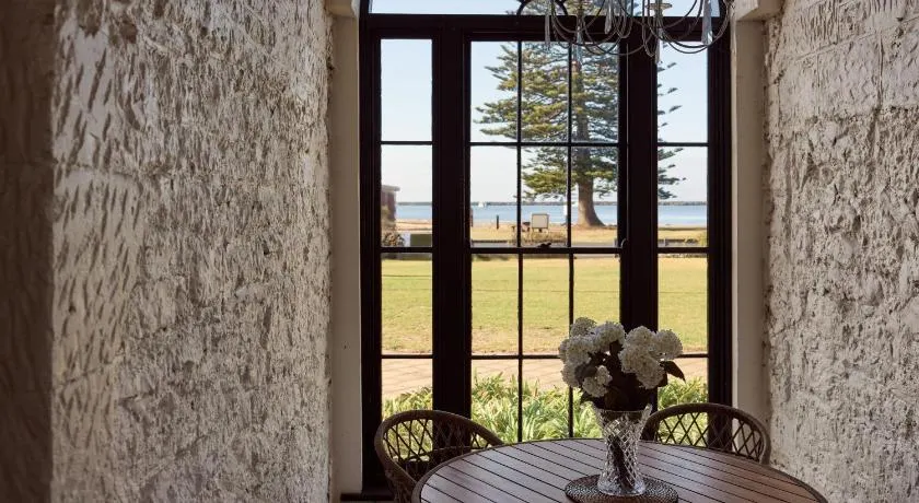The Customs House Port MacDonnell - Image 1