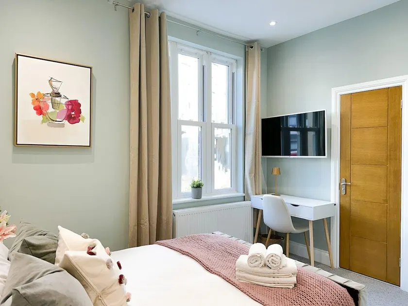 Farringdon Rooms - Image 1