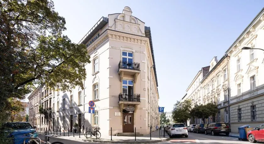 Two Bedrooms City Center Krakow - Image 1