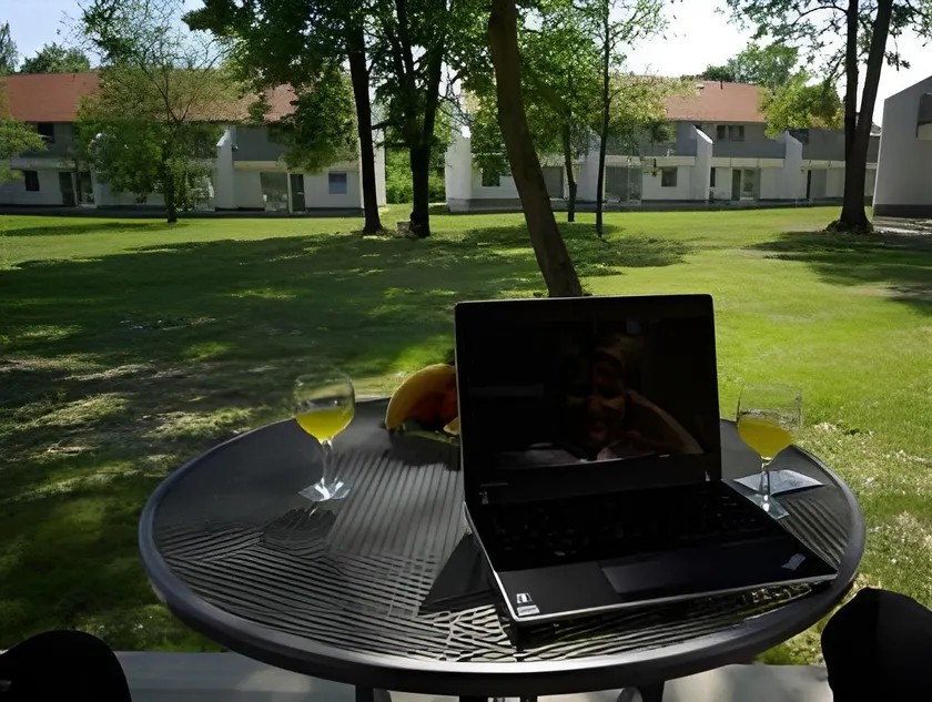 Termál Kemping Apartmanok és Bungalók - Image 1