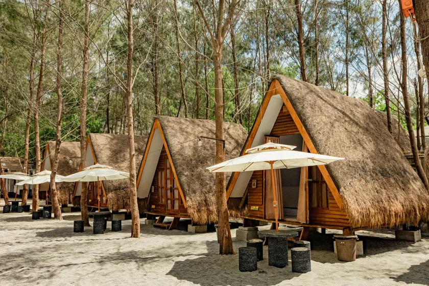 Zabin Pines Beach Resort - Image 1