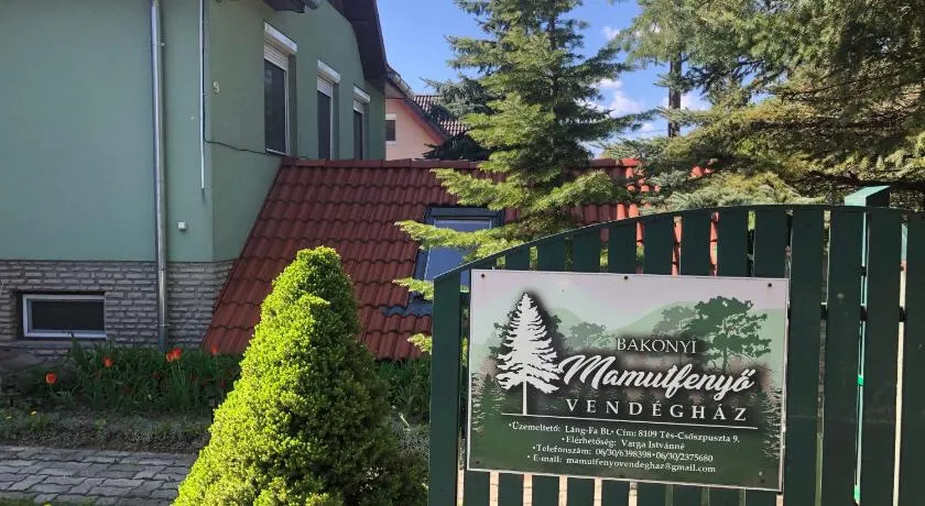 Bakonyi Mamutfenyő Vendégház - Image 1