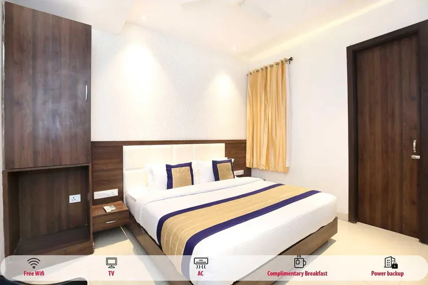 Hotel O Grand Star - Image 1