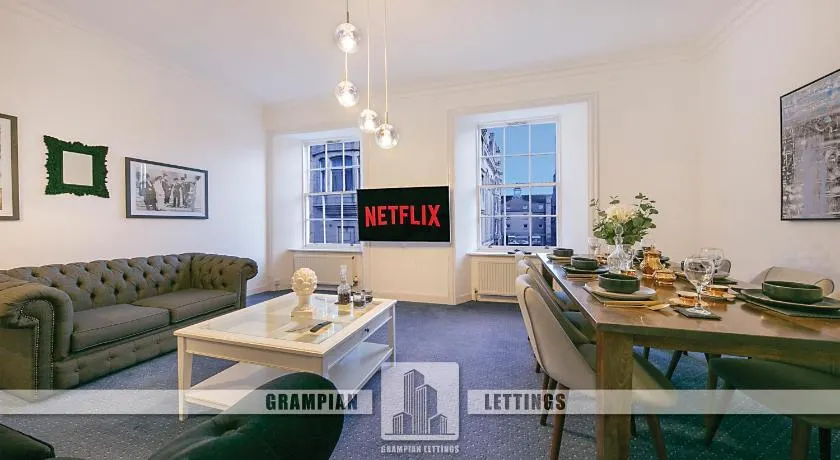 Castle Street Apartments ✪ Grampian Lettings Ltd - Image 1