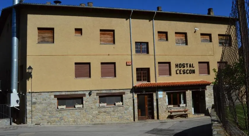 Hostal l'Escon - Image 1