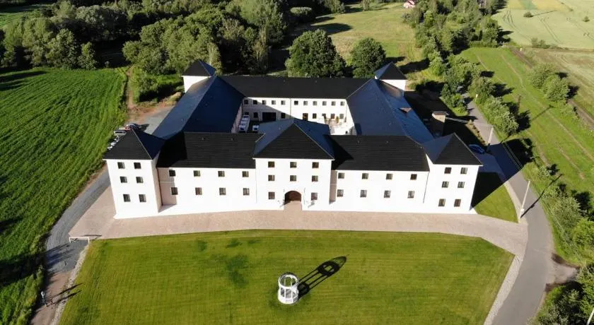 Château Šanov - Image 1