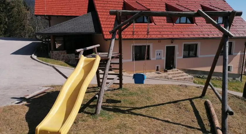 Apartment House Koprivnik - Image 1