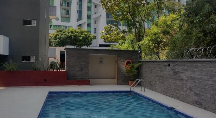 Hermoso Apartamento en zona exclusiva - Image 1