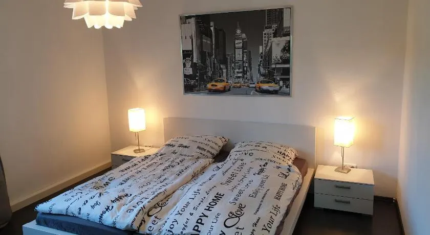 Andinas Ferienwohnung in ruhiger Lage direkt am Wald - Image 1