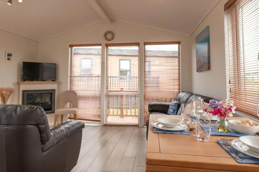 Driftwood Lodge - Image 1