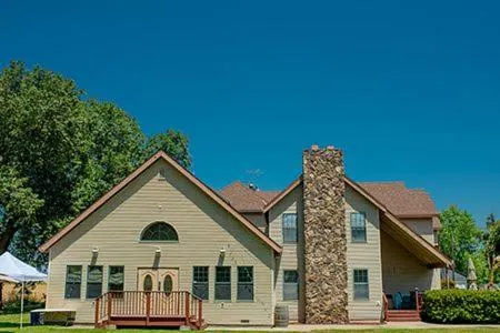 Freeport Wine Country Inn - Image 1