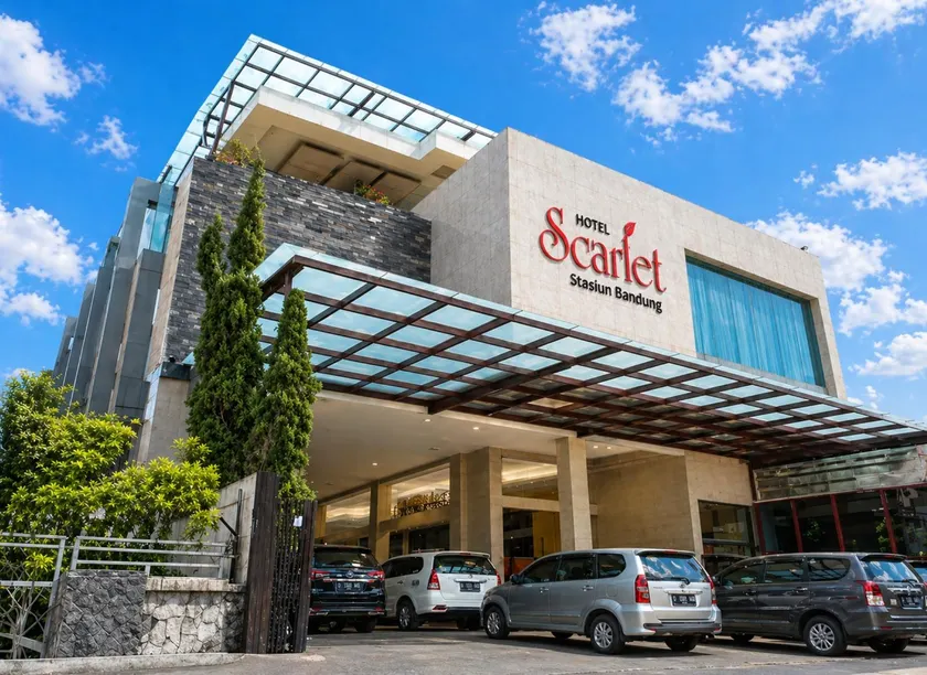 Scarlet Hotel Stasiun Bandung - Image 1