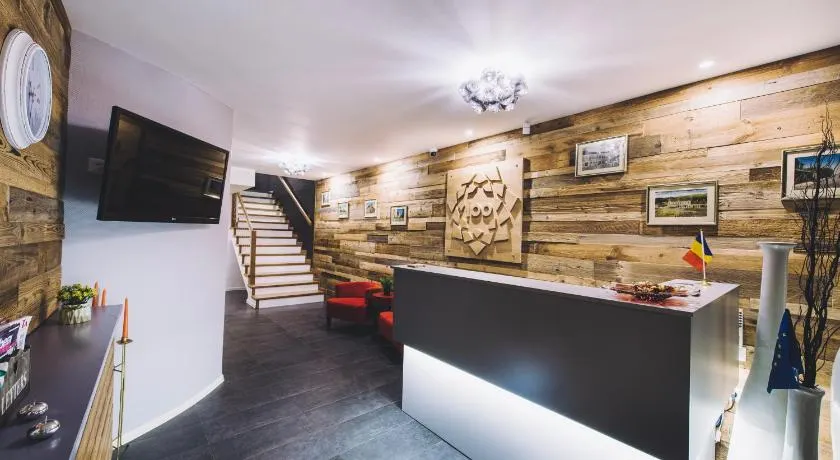Derby Apart Hotel - Image 1