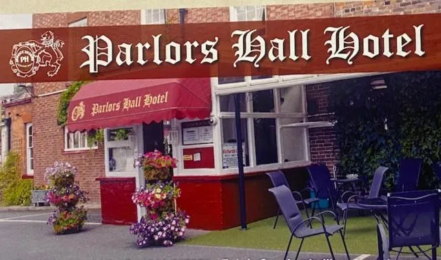 Parlors Hall Hotel - Image 1