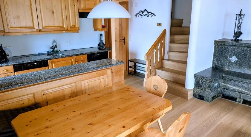 Maisonette-Wohnung in Rueras bei Sedrun - 200m zum Bahnhof - Perfekt für Ski & Ausflüge - Image 1