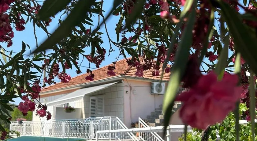 Korčula Guest House - Image 1
