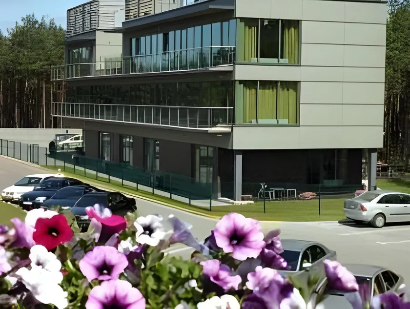Meduza Hotel - Image 1