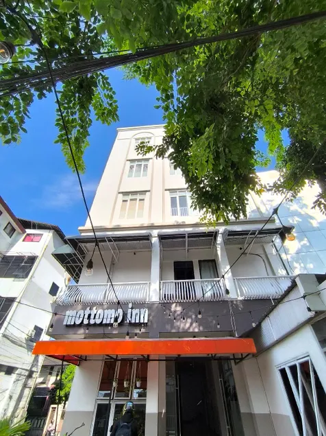 Mottomo Inn Manado - Image 1