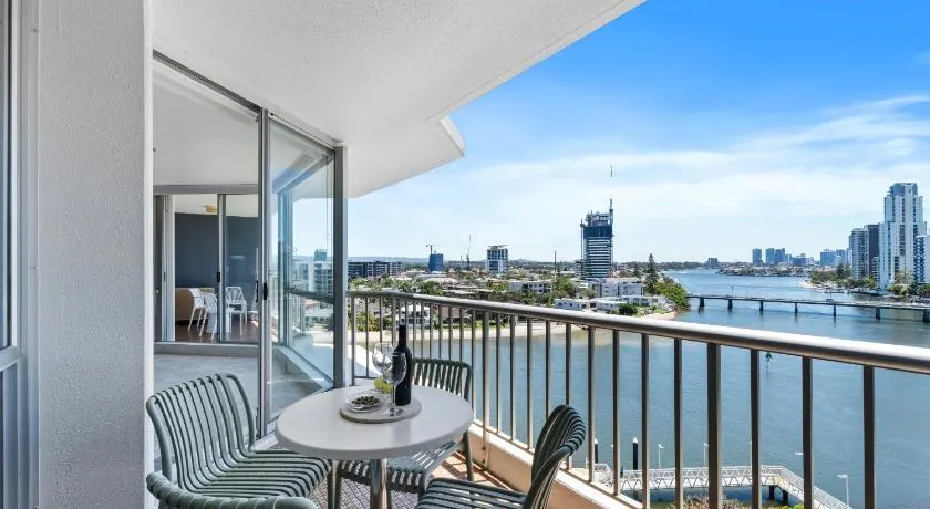 Moorings - HR Surfers Paradise - Image 1