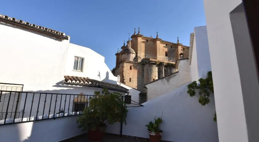 Apartamento Daniela 1 terraza con vistas a la Catedral - Image 1