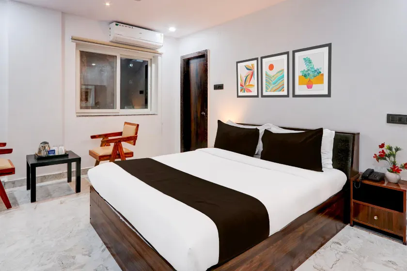 HOTEL O RELAX INN - Image 1