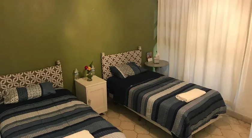 Casa Antaña - Image 1