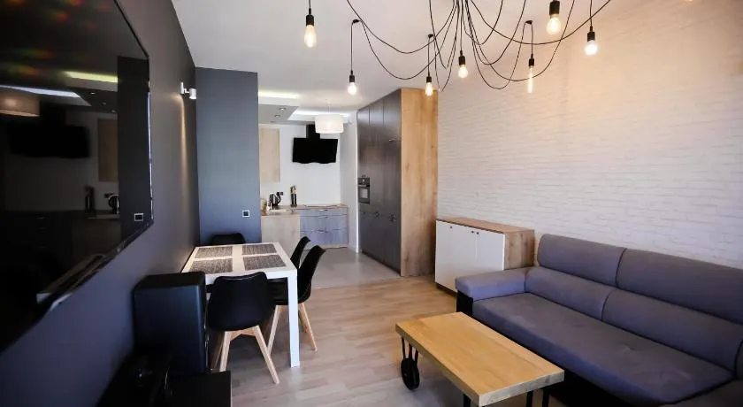 Apartament Widok Na Morze 17 piętro 4 Oceany - Image 1