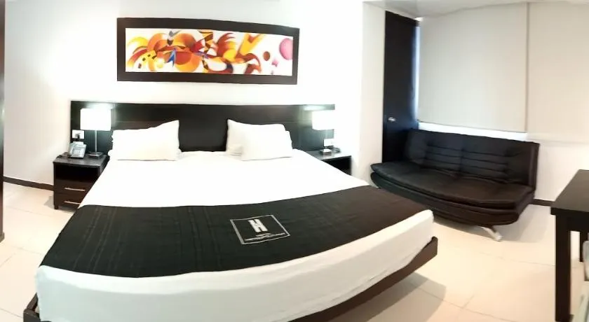 Hotel Metropolitano - Image 1