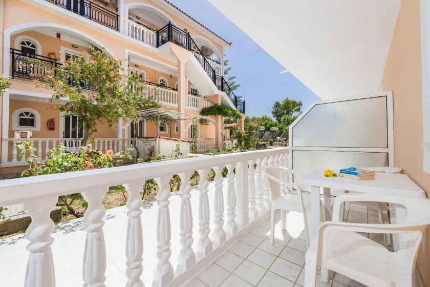 Athina Apartments - Image 1