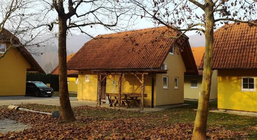 Apartmajske hiške Lubadarček - Image 1