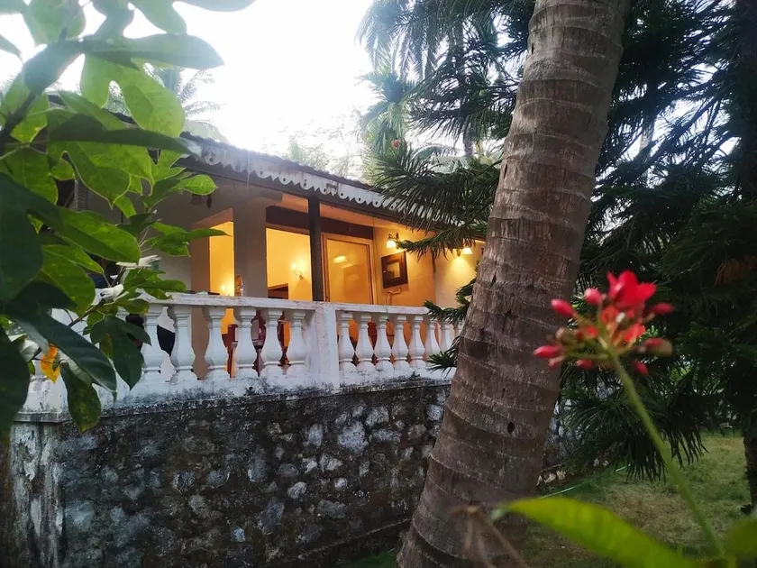InstaStayBnB Russel's Inn Villa at Yesade - Image 1