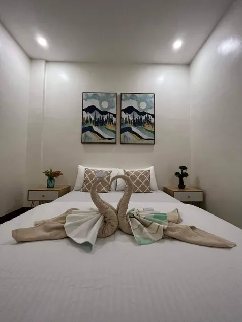 Cozy and spacious retreat house - Image 1