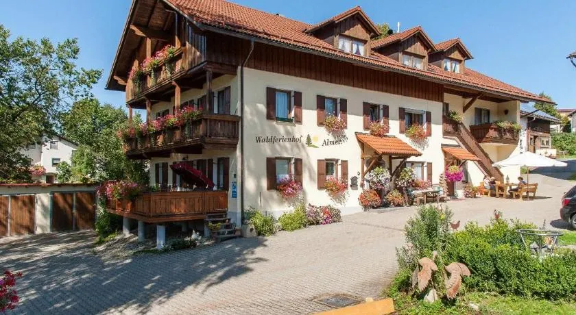 Apartment mit Sauna, Pool und Grill | Gartenblick - Image 1
