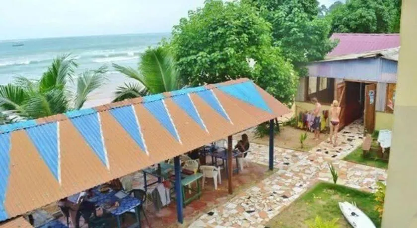Kangaroo Pouch Beach Resort - Image 1