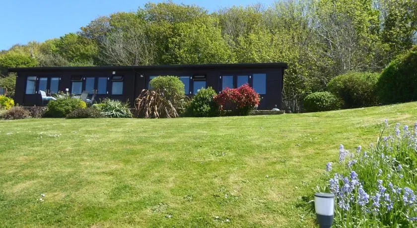 Pebble Lodges - Image 1