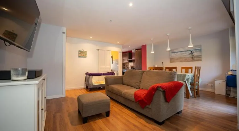Cozy apartment in downtown Somo - Image 1