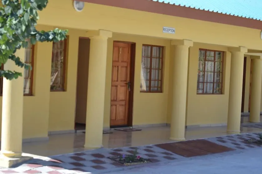 Pacific Conqueror Self Catering Units - Image 1